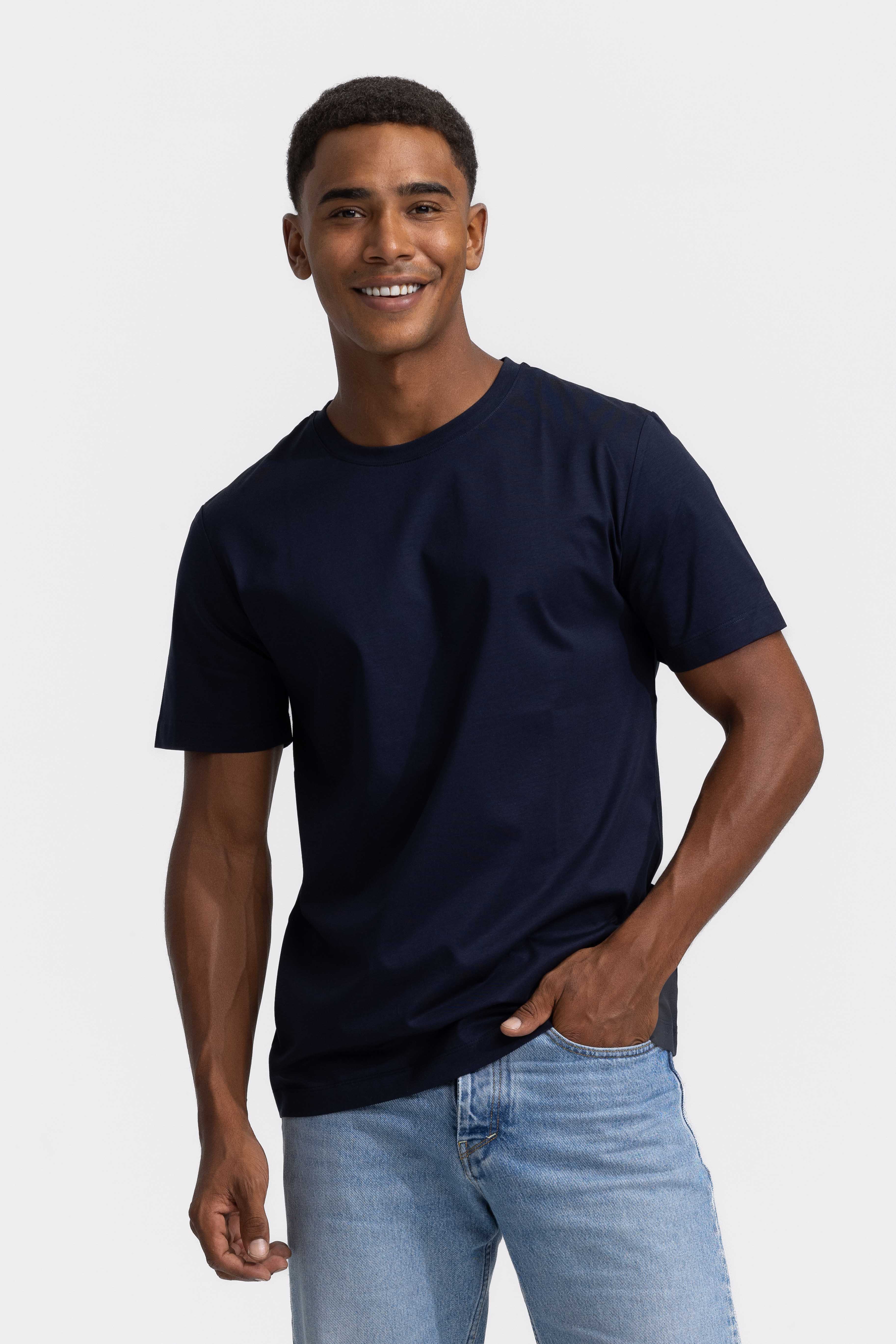 Soloumbrella Men's Navy Blue Crew Neck T-Shirt