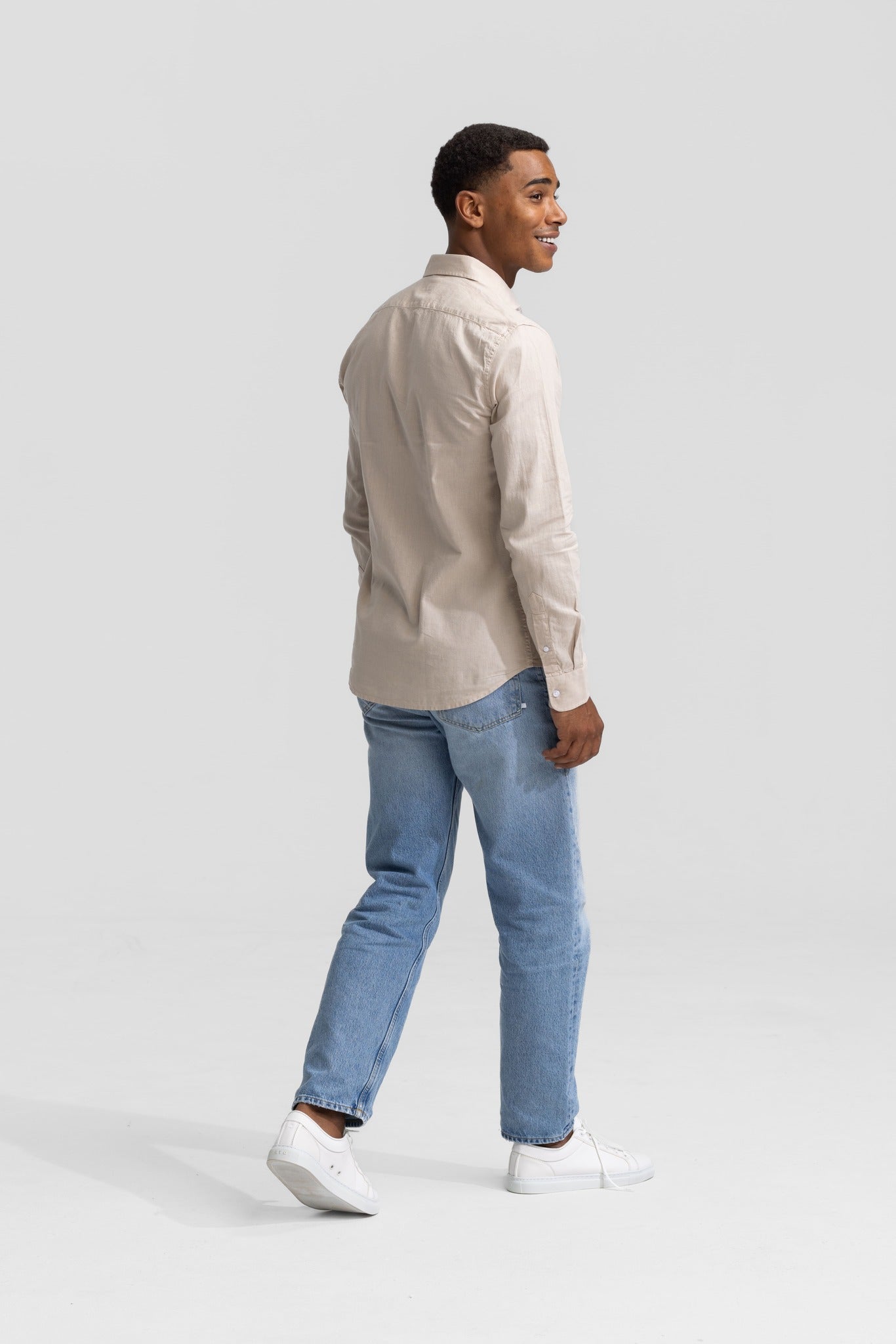 Soloumbrella Men's Beige Long Sleeve Button Down Shirt