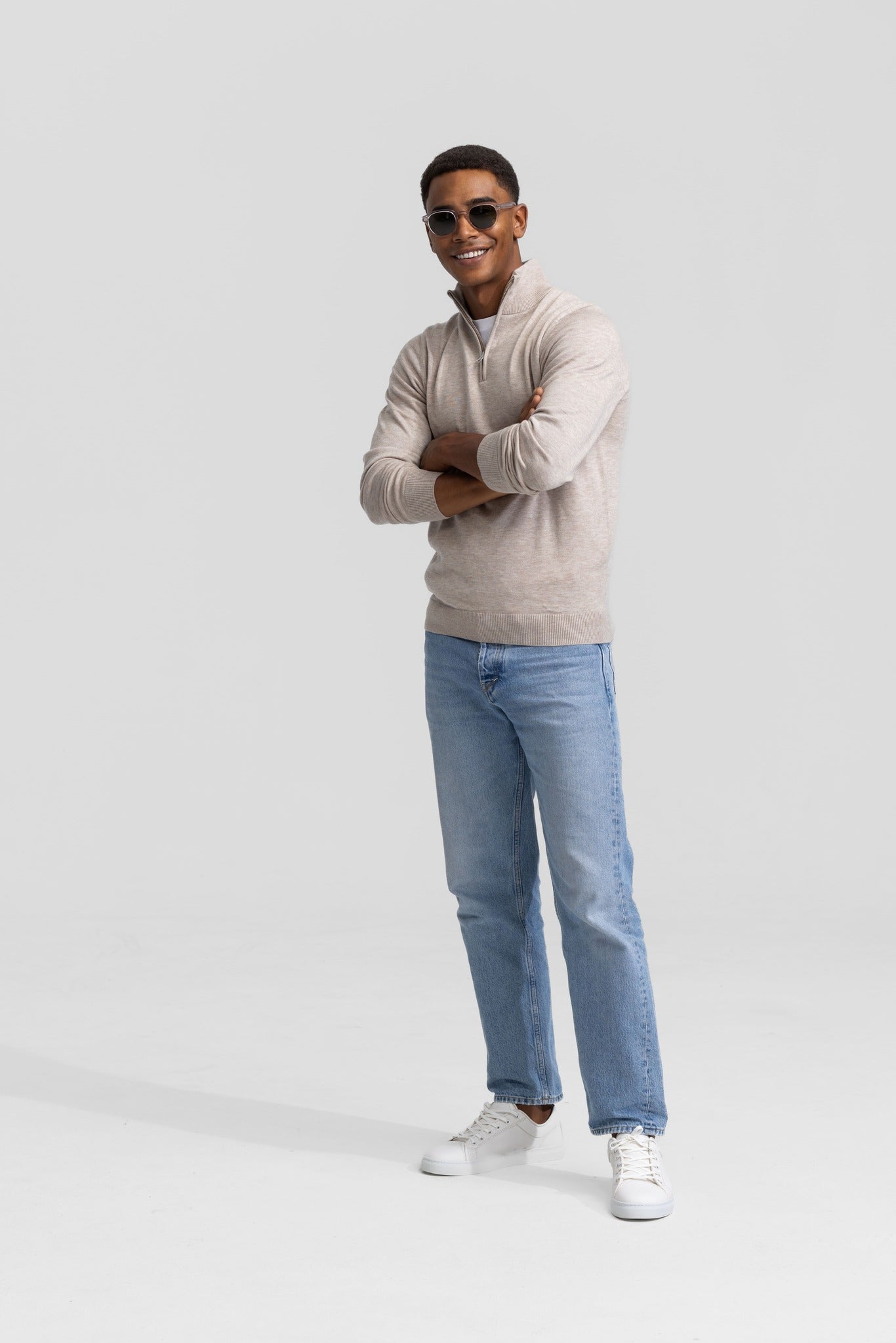Soloumbrella Men's Beige Quarter Zip Sweater