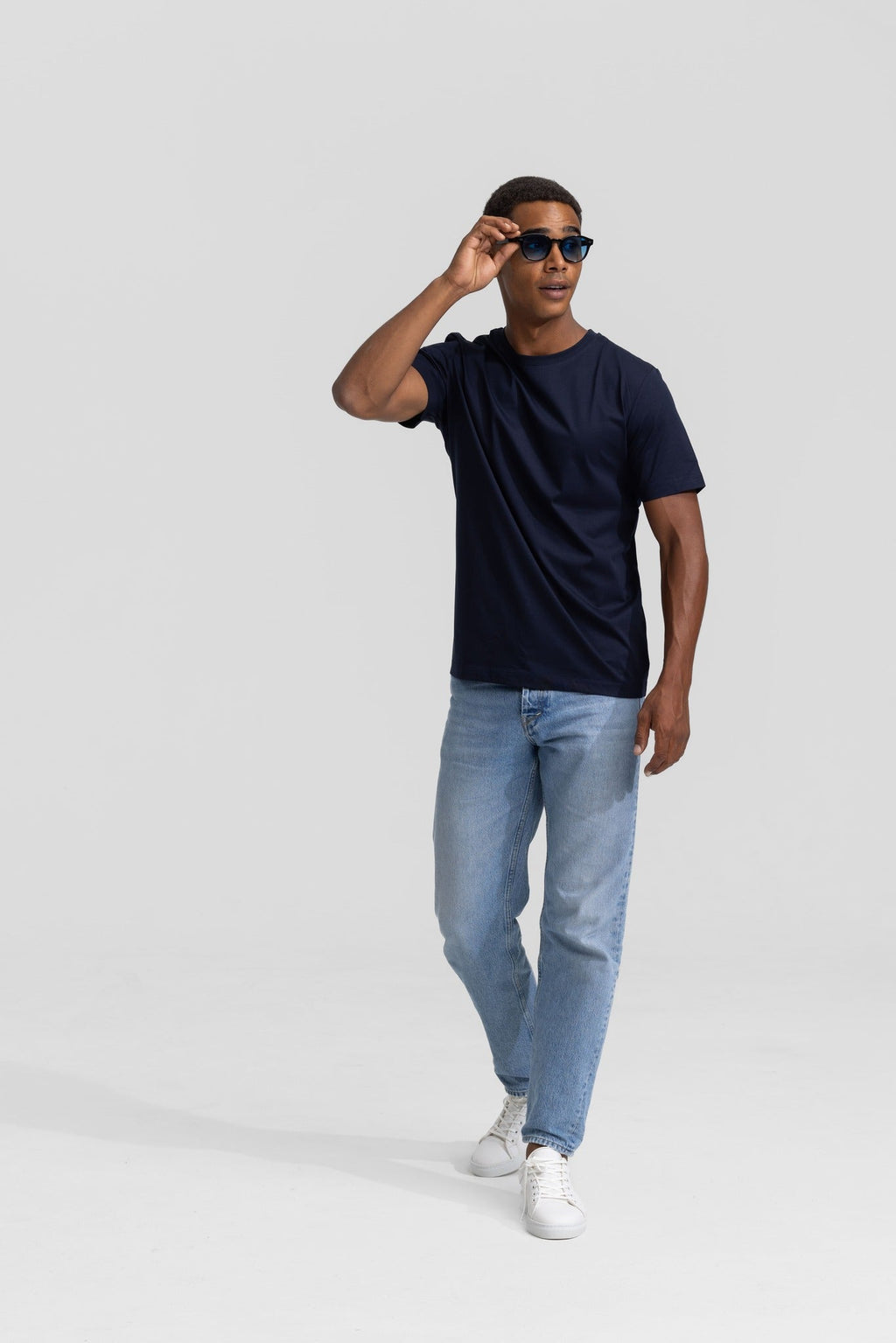 Soloumbrella Men's Navy Blue Crew Neck T-Shirt